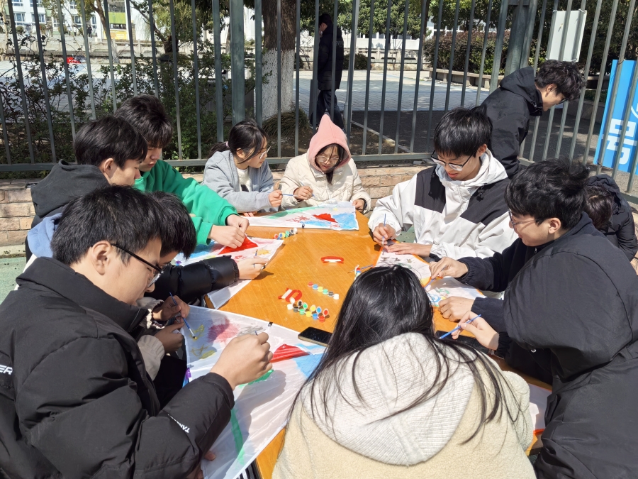 灵珠破雾开“心”境，携光逐梦启锦程—— 智造学院举办“3·20咱爱您”心理健康主题系列活动